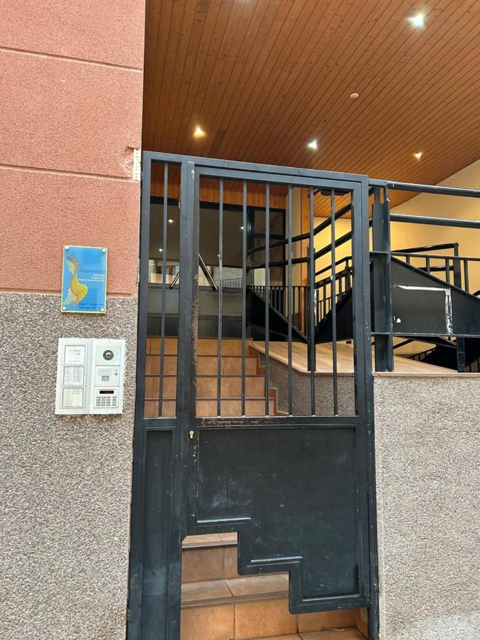 Los Marqueses De Teruel- Vut La Hija Del Marques Exteriör bild