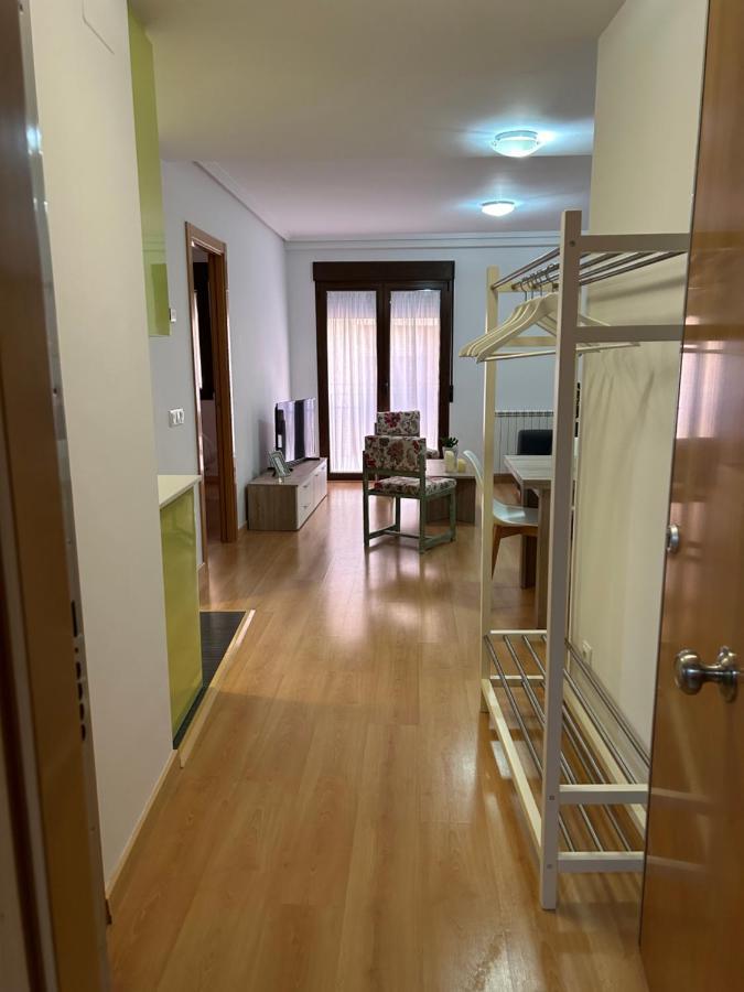 Los Marqueses De Teruel- Vut La Hija Del Marques Exteriör bild